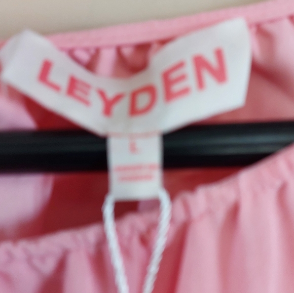 Leyden blouson sleeve and knotted waist blouse - Picture 6 of 8